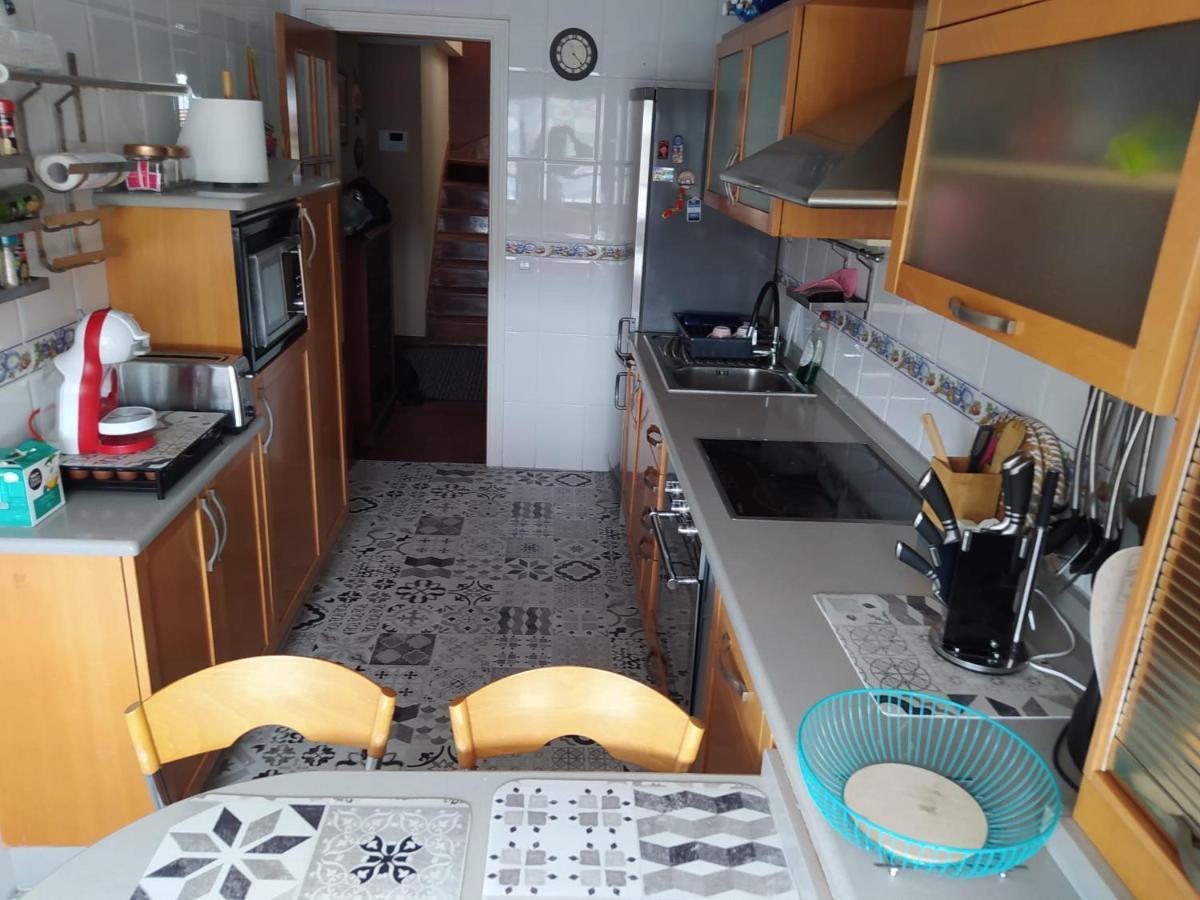 Duplex Amplio,Parking Wifi, 2 Terrazas, Bien Conectado Con Playas, Zona Segura Apartment Vigo Exterior photo